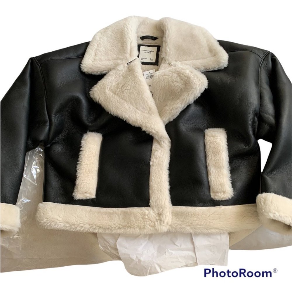 NWT Oversized Short Sherpa-Lined Vegan Leather Coat